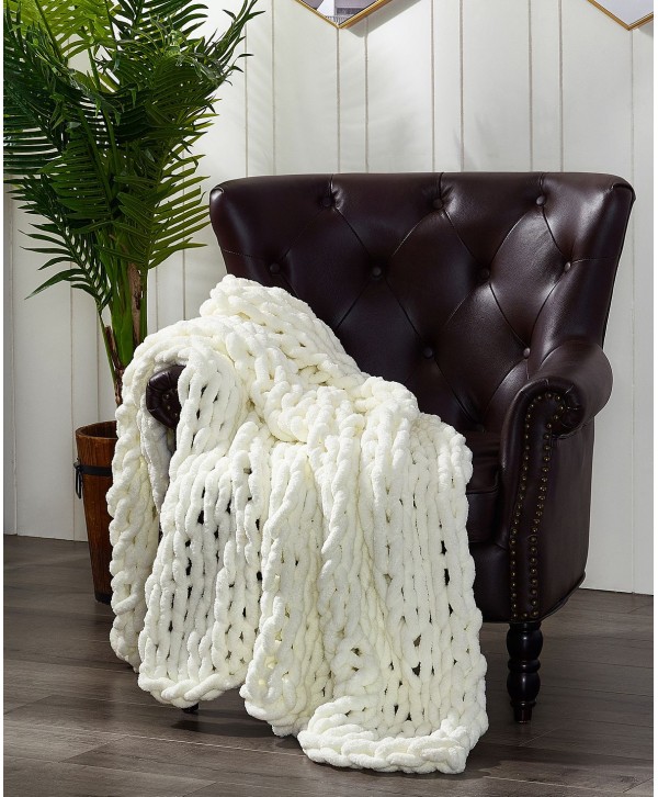 Knitted Throw, 40